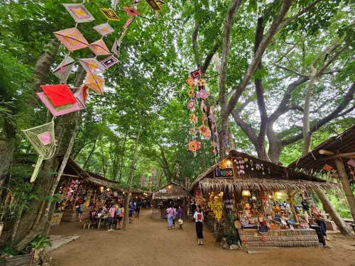 ตลาดโอ๊ะป่อย