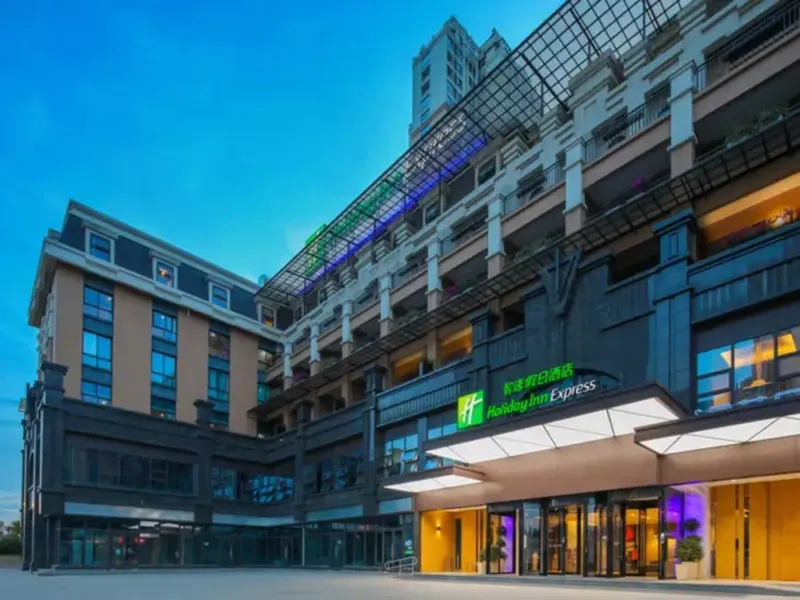 ที่พัก เฉิงตู ใกล้สถานีรถไฟ