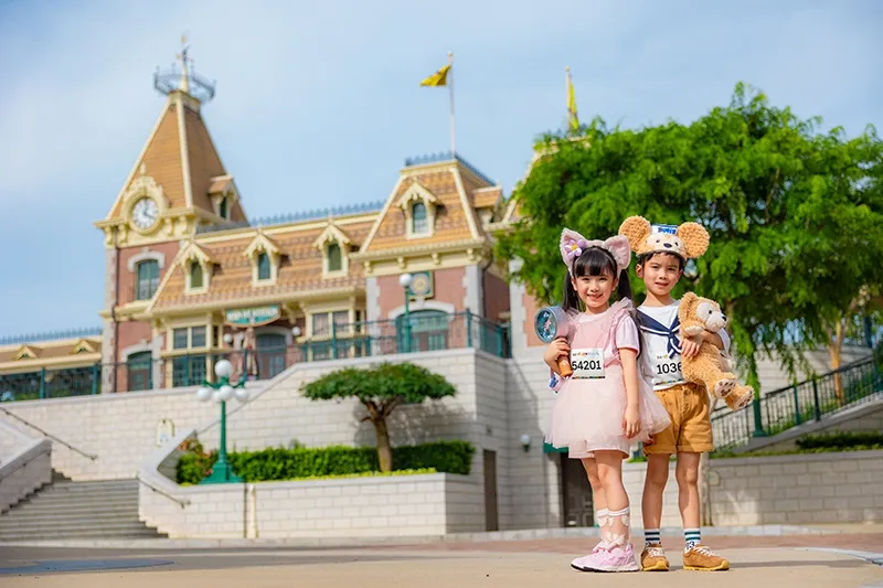 งานวิ่ง Disney Run : Hong Kong Disneyland 10K Weekend 2025 งานวิ่ง Disney Run : Hong Kong Disneyland 10K Weekend 2025