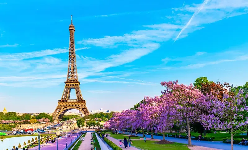 หอไอเฟล (Eiffel Tower) หอไอเฟล (Eiffel Tower)