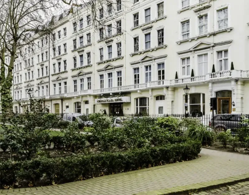 ที่พักราคาประหยัดในลอนดอน The Tudor Court Hotel